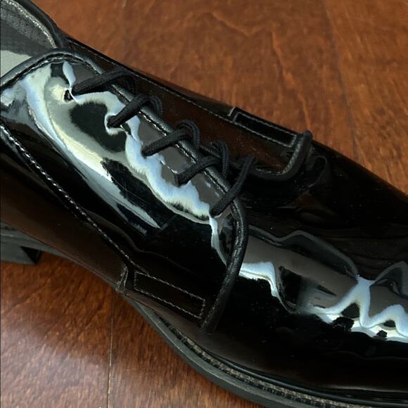 Bates Black Faux Patent Leather Oxfords, Perfect for Special Occasions Size 10.5 - Picture 10 of 14